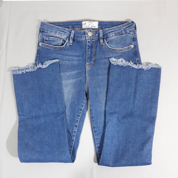 Free People high waisted  Jeans - Picture 8 of 9